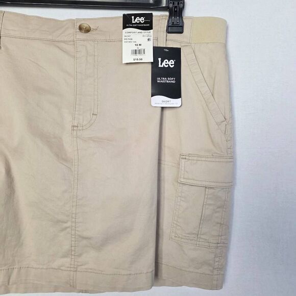 Lee Oxford Tan Skort Mid Rise Size 18M NWT - Picture 2 of 6